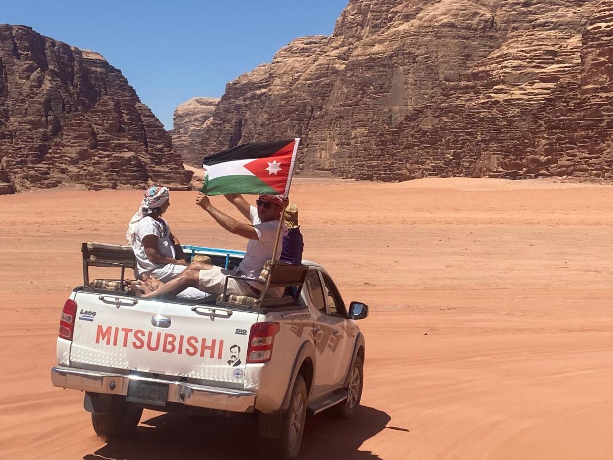 Rum Arjaan Luxury Camp Wadi Rum Exteriör bild